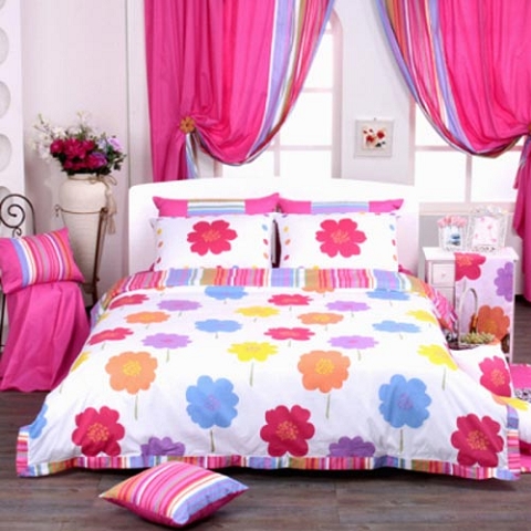 秋日溫馨浪漫 甜蜜臥室空間