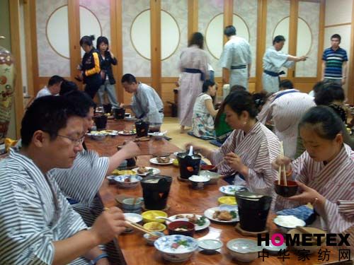 堂皇家紡組織優秀加盟商赴日本考察