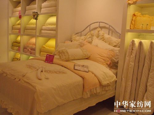 ��Ů�ݼҼ��Ϻ���(li��n)��ï���_�I(y��)