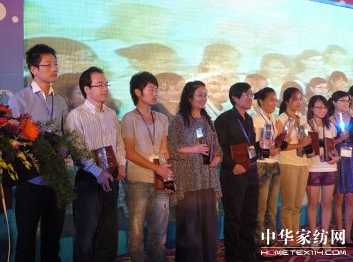 ����ِ���{�ӼҼ��OӋ���ķe�O��