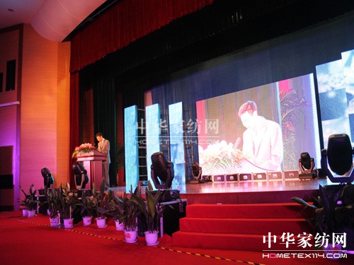 Ҽ_2011ﶬƷl