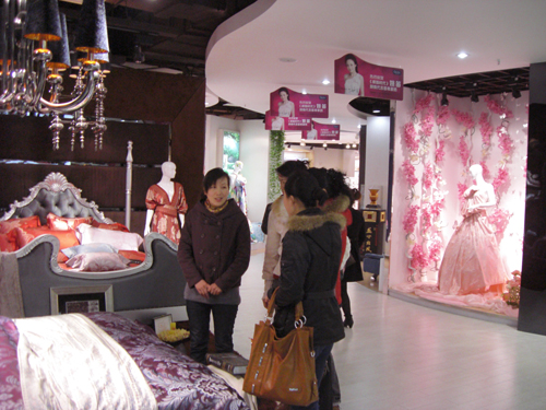 ���A�Ҽ��W(w��ng)�M�������L(f��ng)�F(tu��n)�������˽���ͨ����