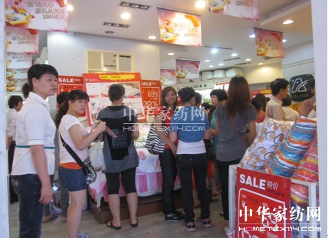 雅蘭四月抽獎(jiǎng)活動(dòng)完美收官