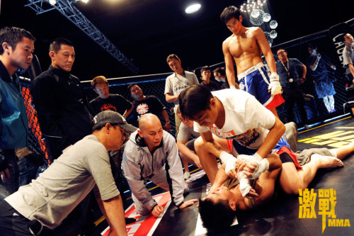 MMAֳt܏x